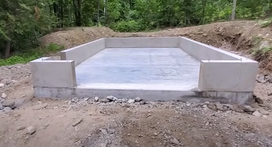 concrete foundation installer